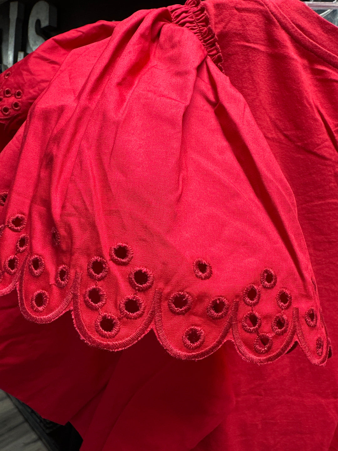 Red Heart Mama Top