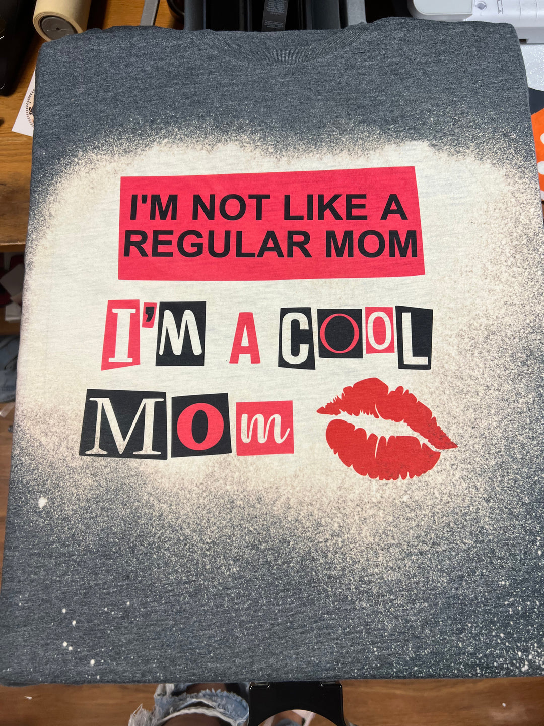 Cool mom tee