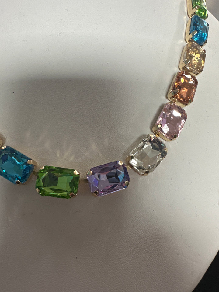 Emma’s Faceted Stone Necklace