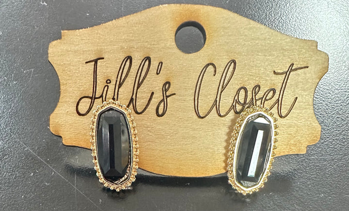 Oval Stud Earrings
