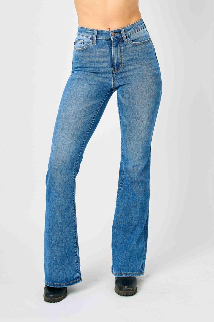 Judy Blue Classic Flare jean