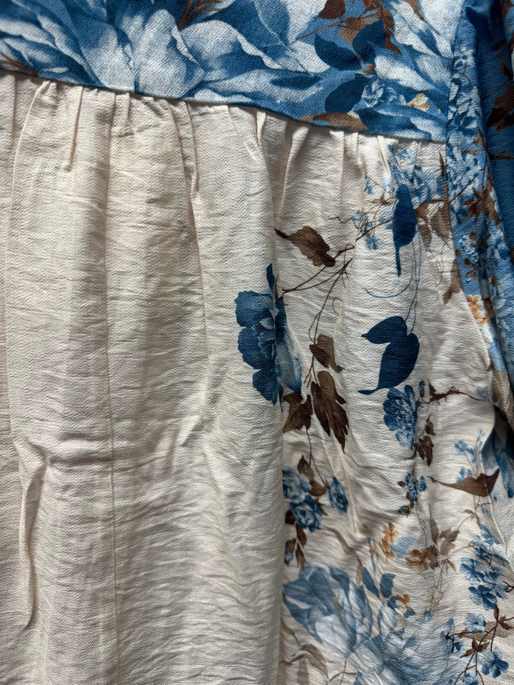Bettye’s Blue Blouse