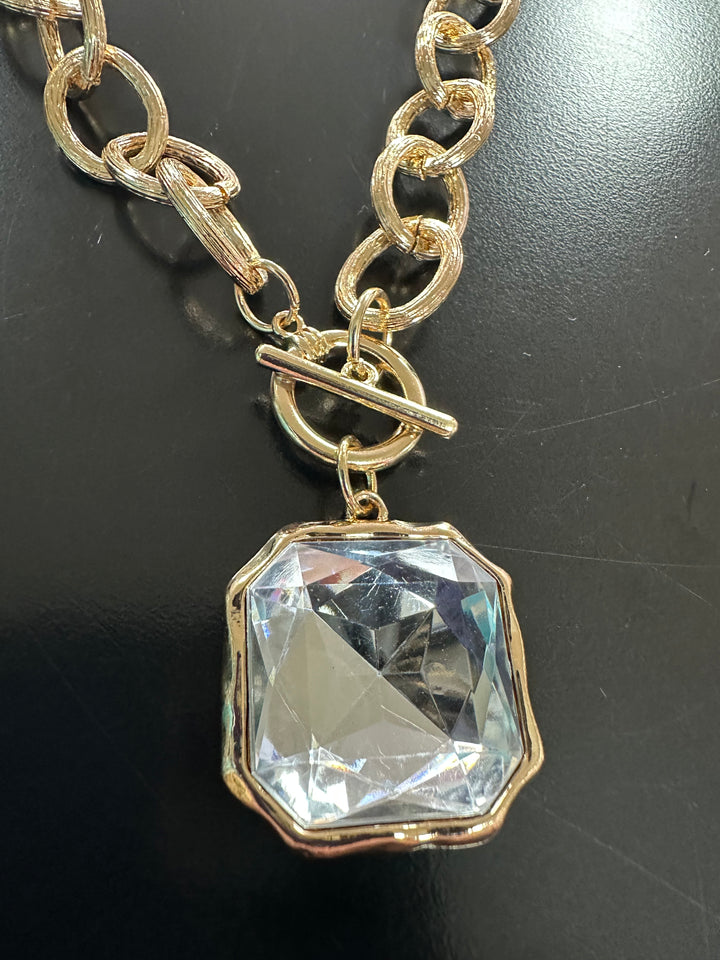 Toggle Necklace w/Lg Crystal Stone
