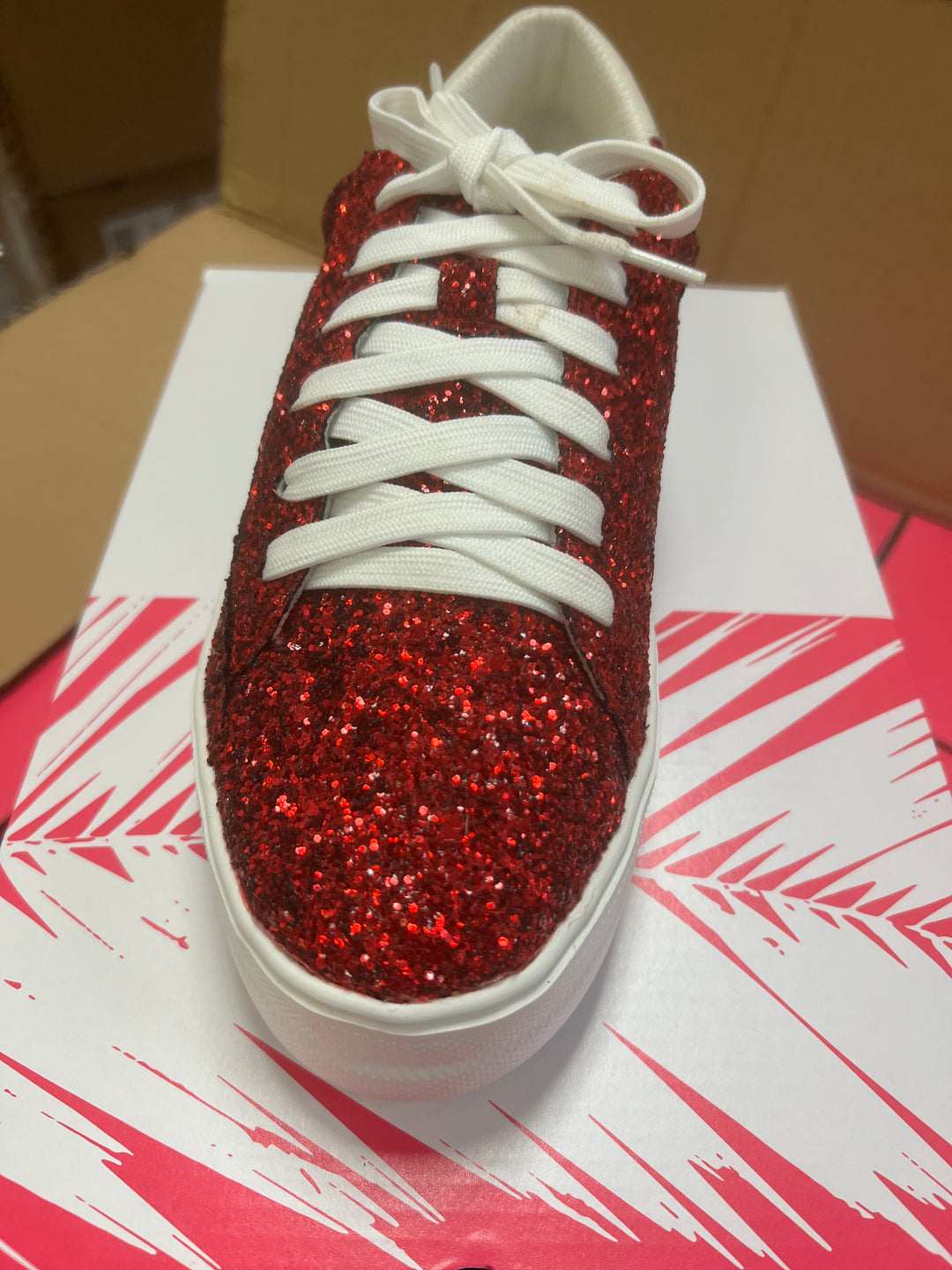 Red chunky glitter hey girls