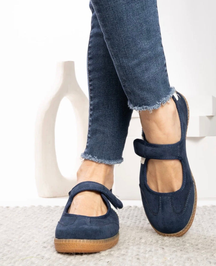 Corky’s Calm Down Shoes
