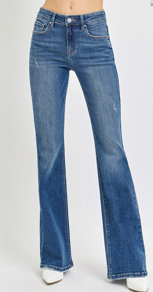 Lil’s Basic Flare Jeans