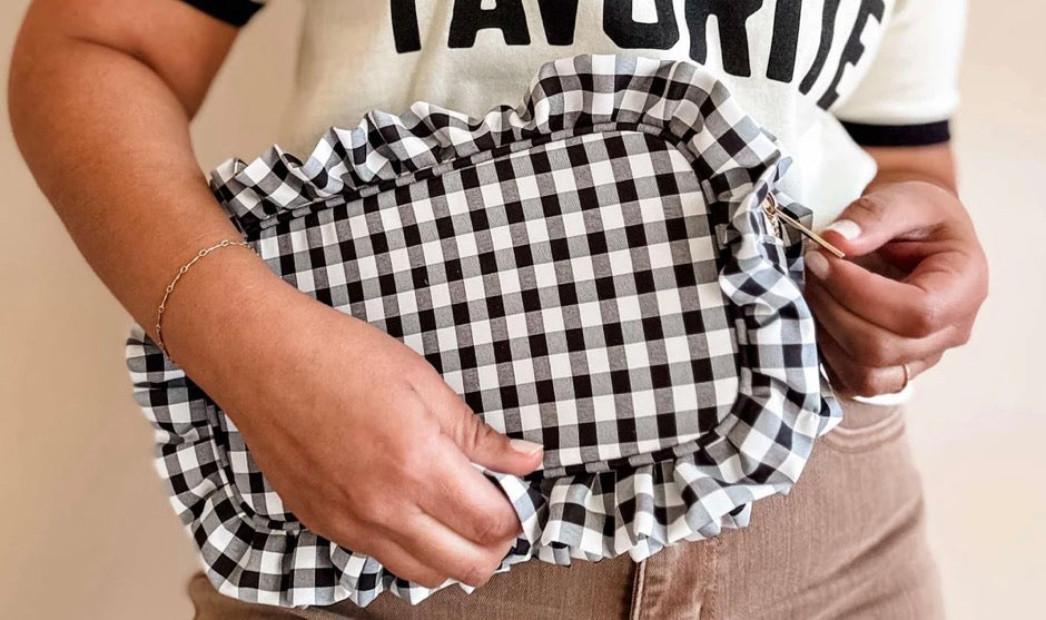 Gingham Ruffle Zipper Bag w/monogram