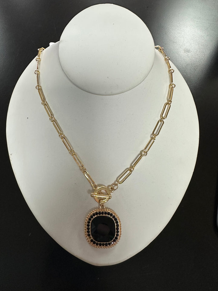 Jeweled Pendant Necklace