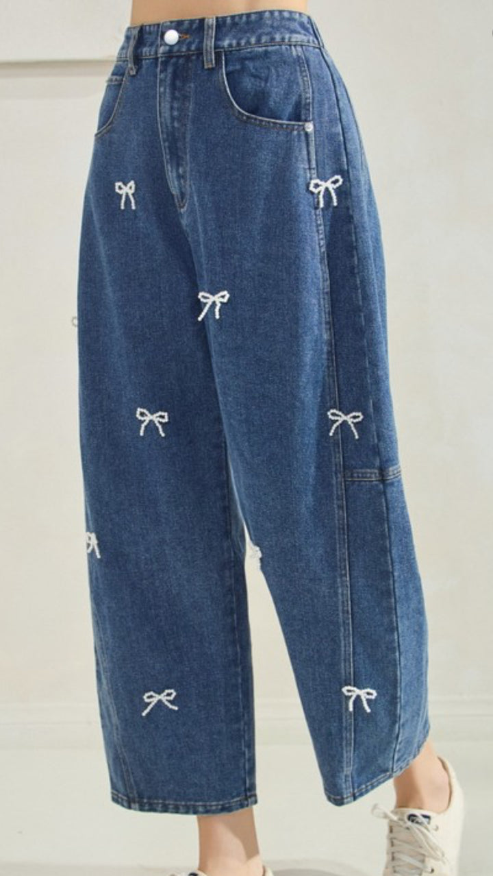 Pearly Bow Barrel Jeans