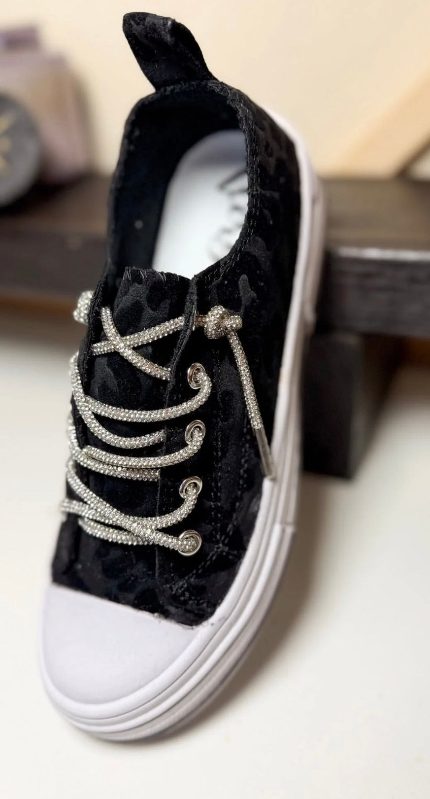Very G Aman Black Leopard 2 Shoes