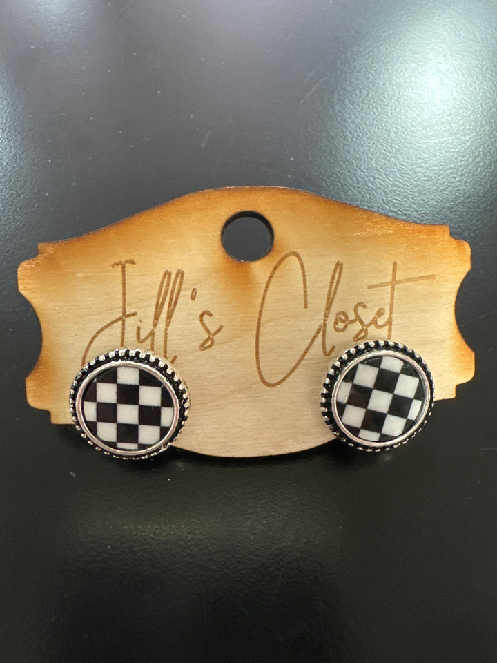 Checked Stud Earrings