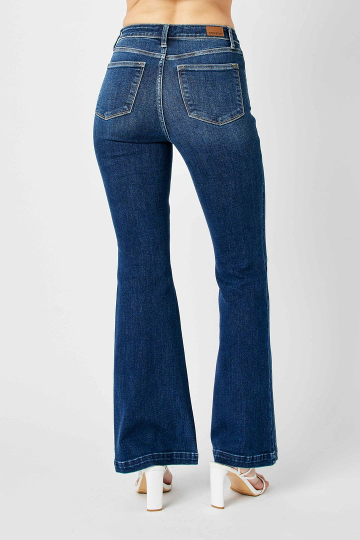 Judy Blue Side Eye Flare jeans