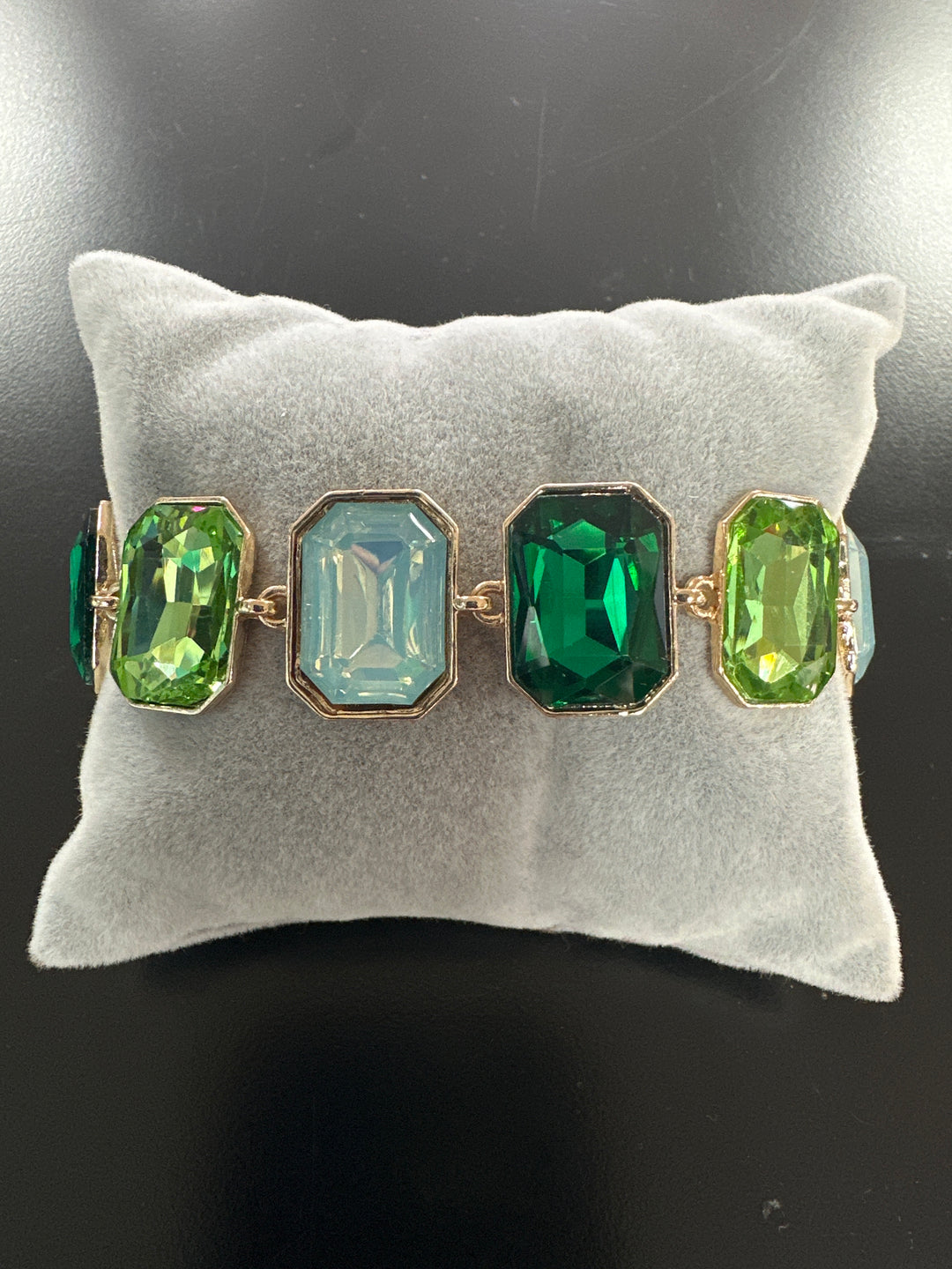 Emerald Stone Bracelet