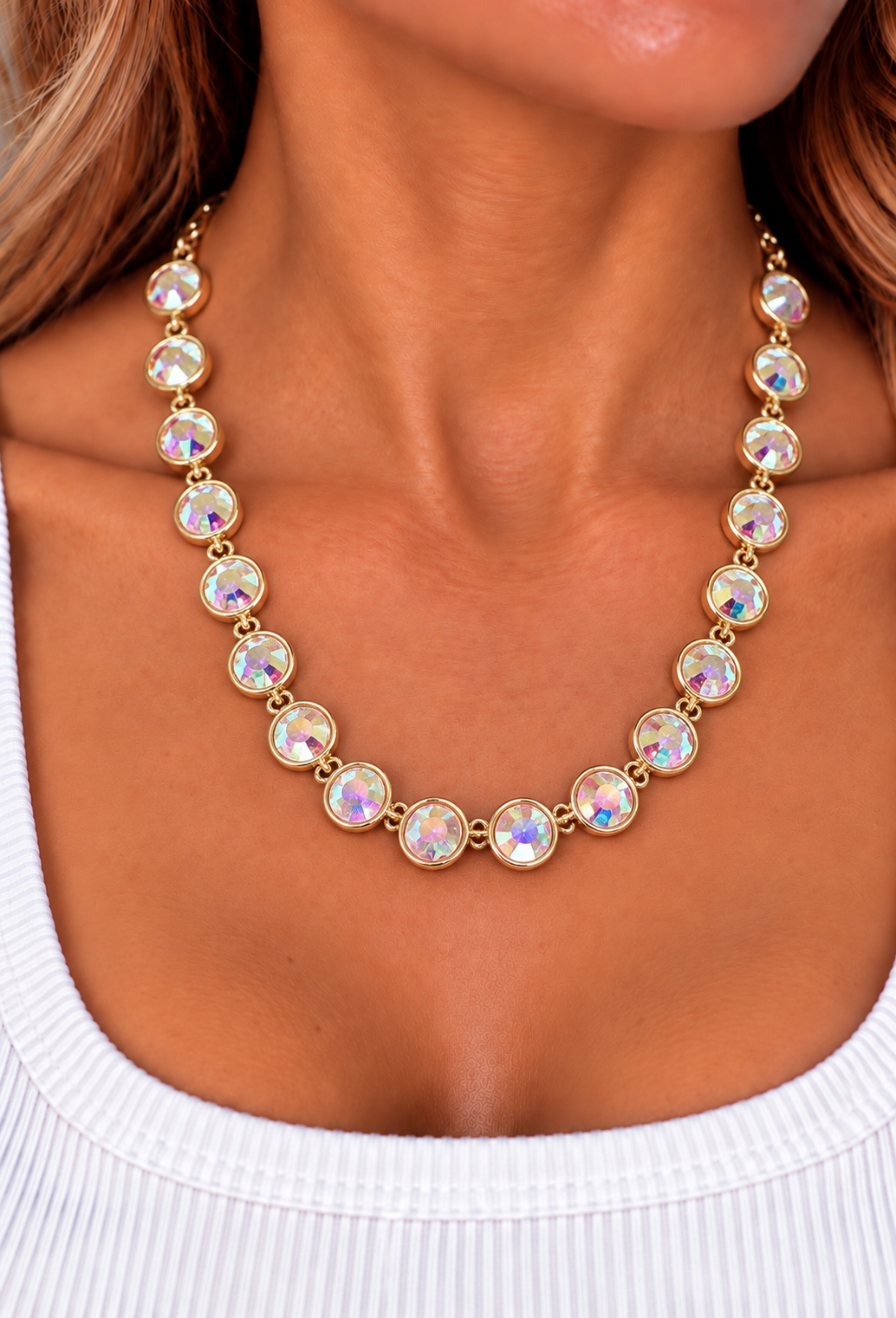 Jennifer’s Rd Faceted Stone Necklace