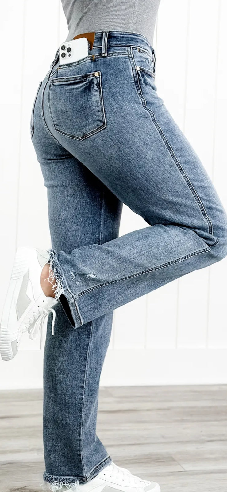 Judy Blue Cell Phone Dad Jeans