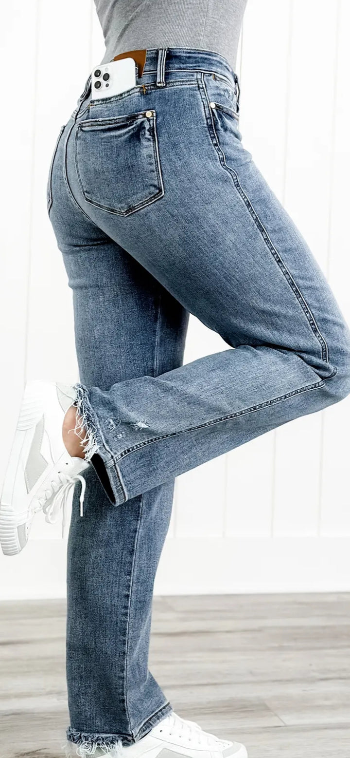Judy Blue Cell Phone Dad Jeans