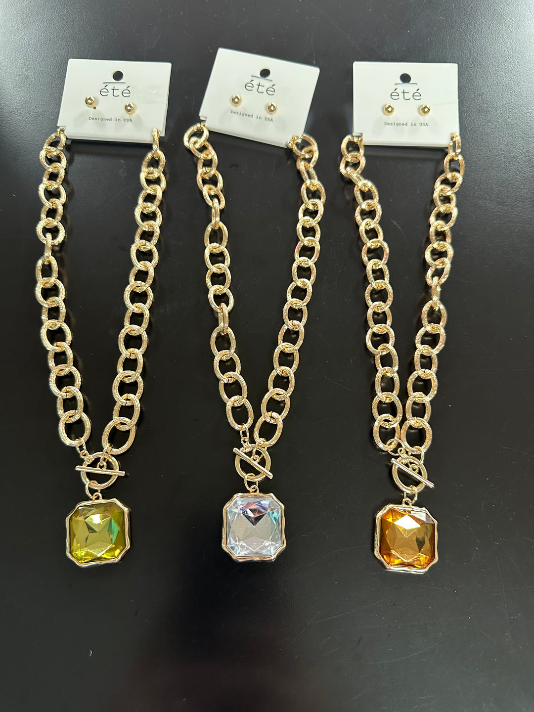 Toggle Necklace w/Lg Crystal Stone
