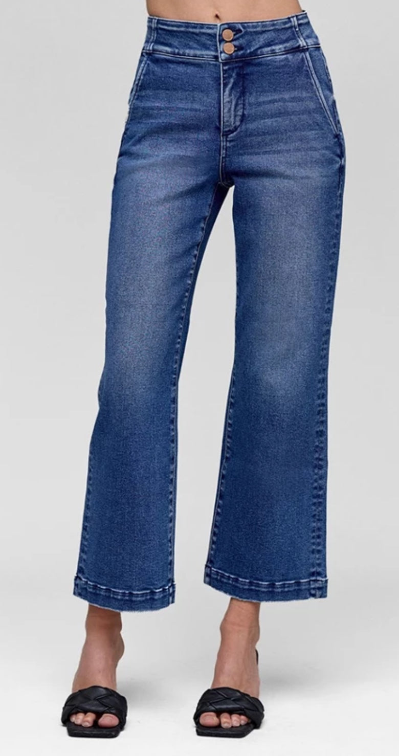 Risen Crop Wide Leg Jeans