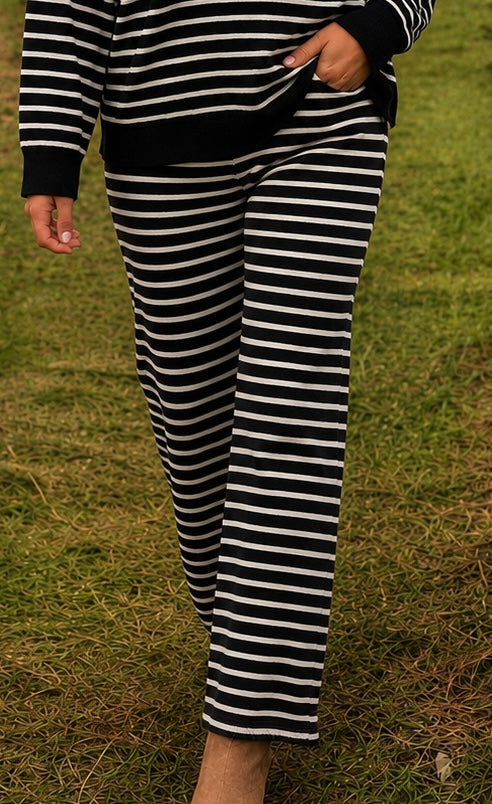 Striped MERRY Cloudy Knits