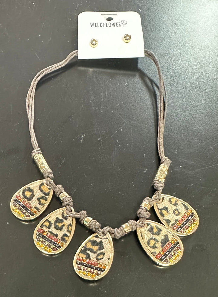 Carrie’s Hair-on Necklace