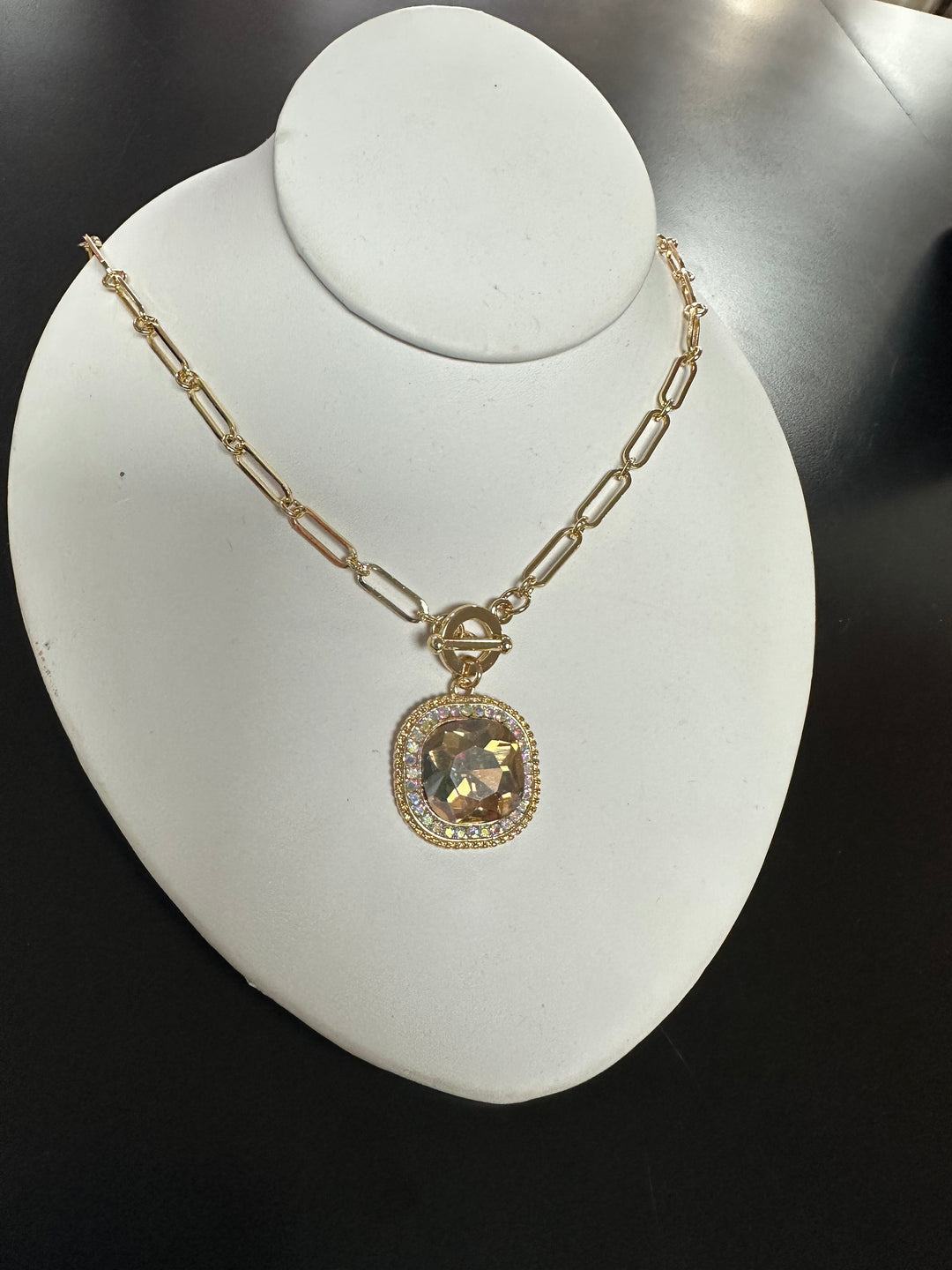 Jeweled Pendant Necklace