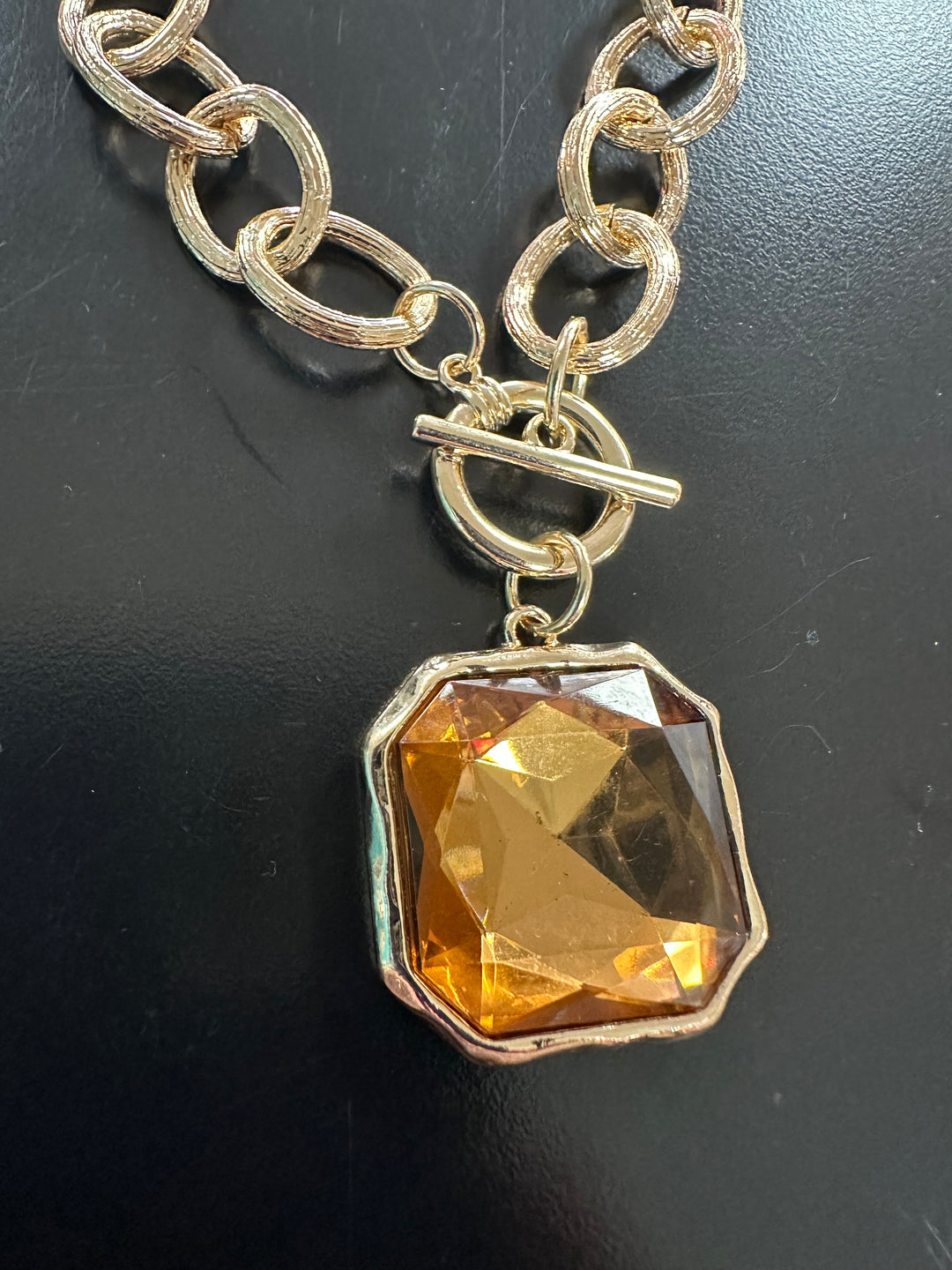Toggle Necklace w/Lg Crystal Stone