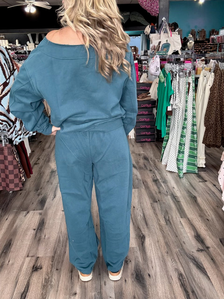Liz’s Barrel Pants Knit 2 Pc Set