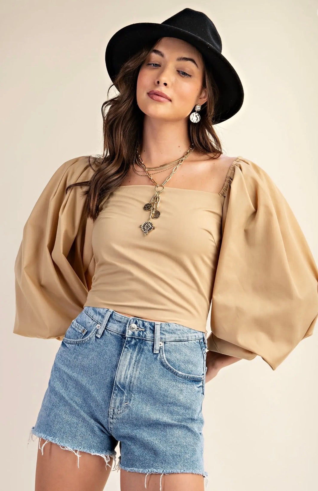 Leta’s Balloon Sleeve Top