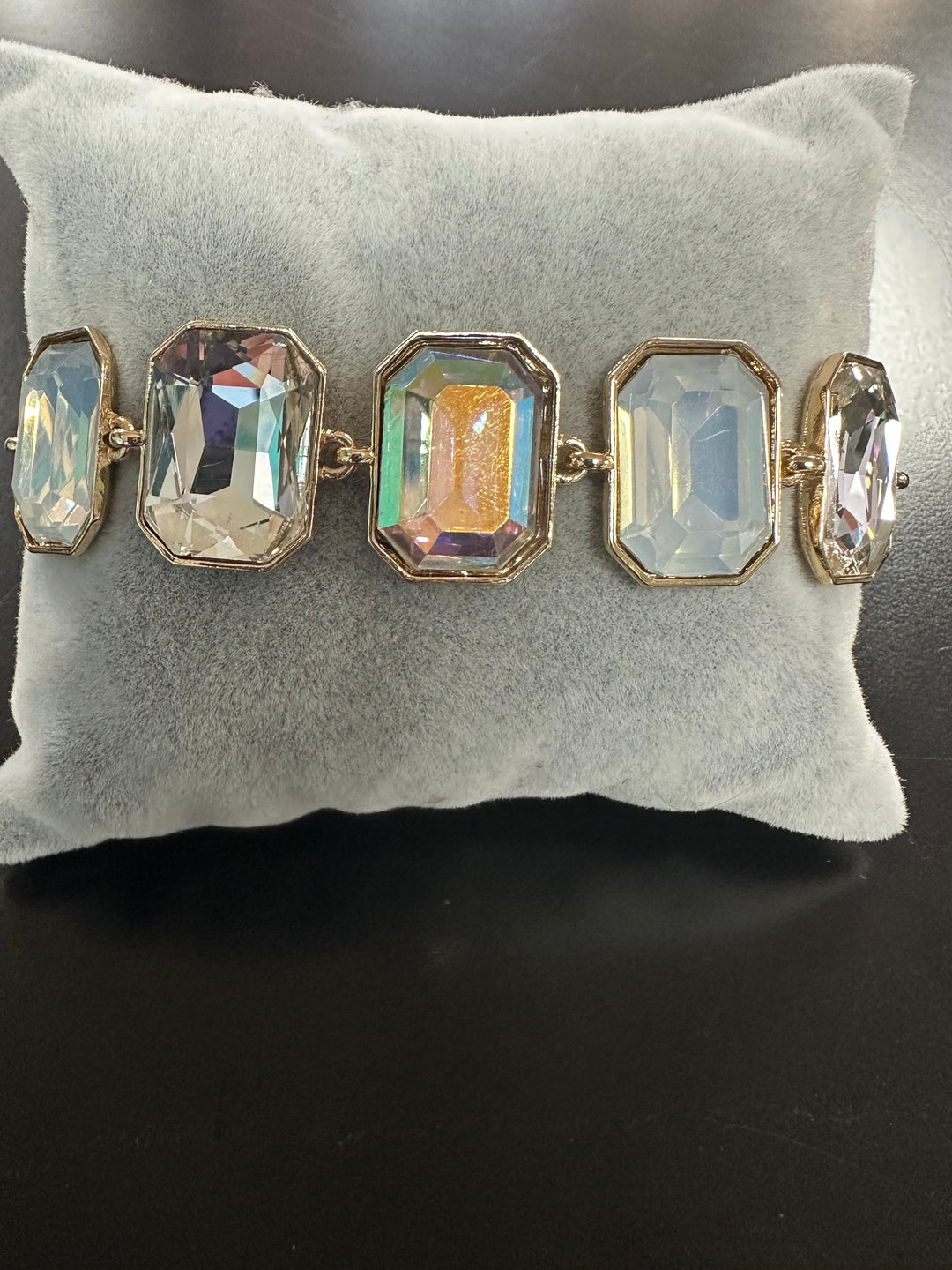 Emerald Stone Bracelet