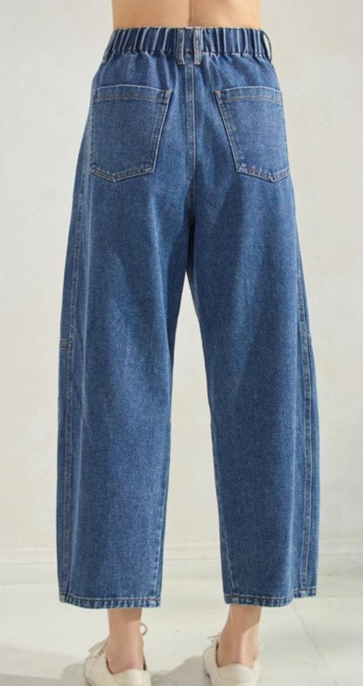 Pearly Bow Barrel Jeans