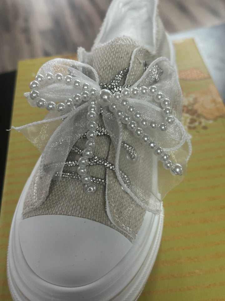 Very G Aman Pearls shoes