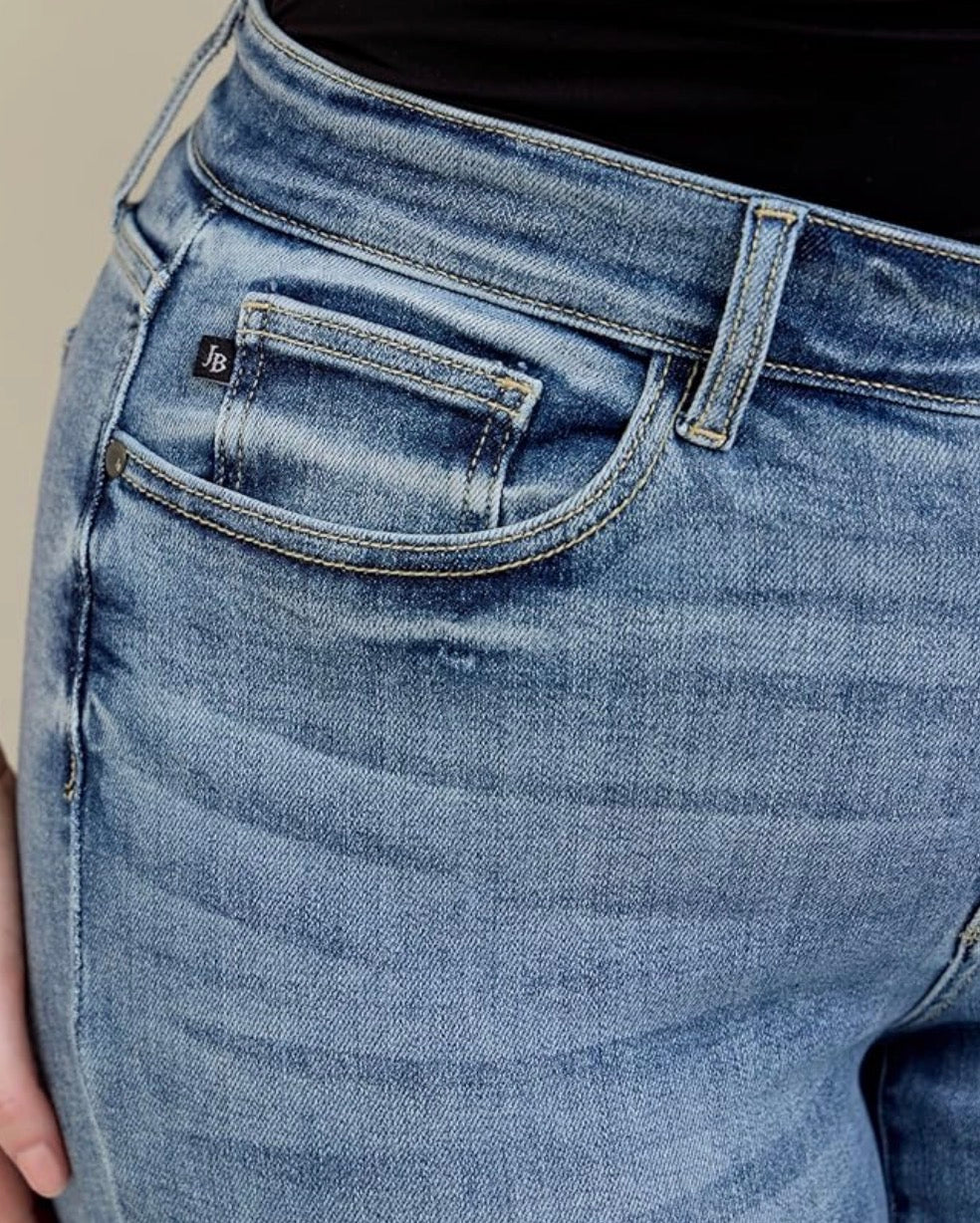 Judy Blue mid-rise Bootcut Jean