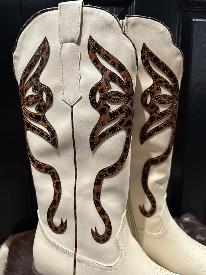 Perfect Leopard Boots