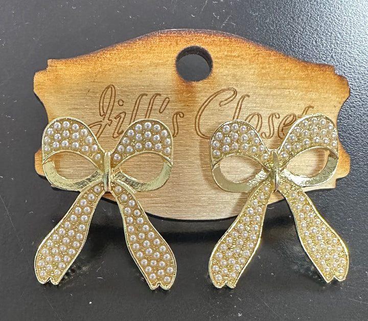 Pearly Bow Earrings