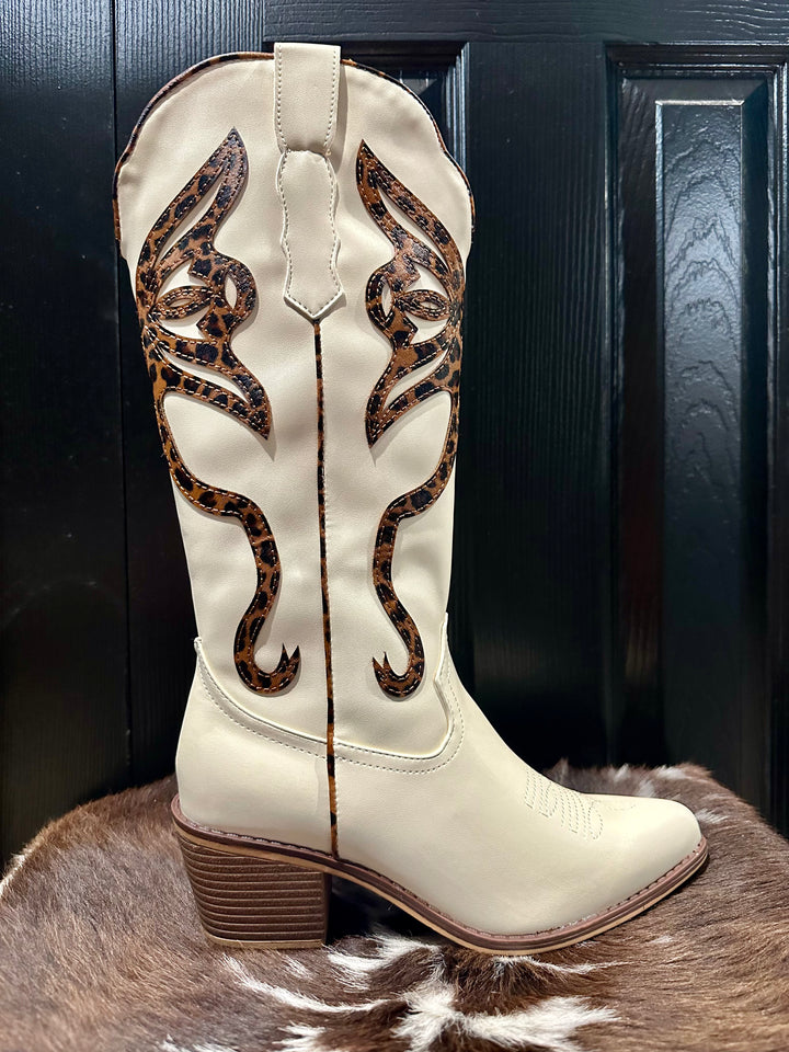 Perfect Leopard Boots