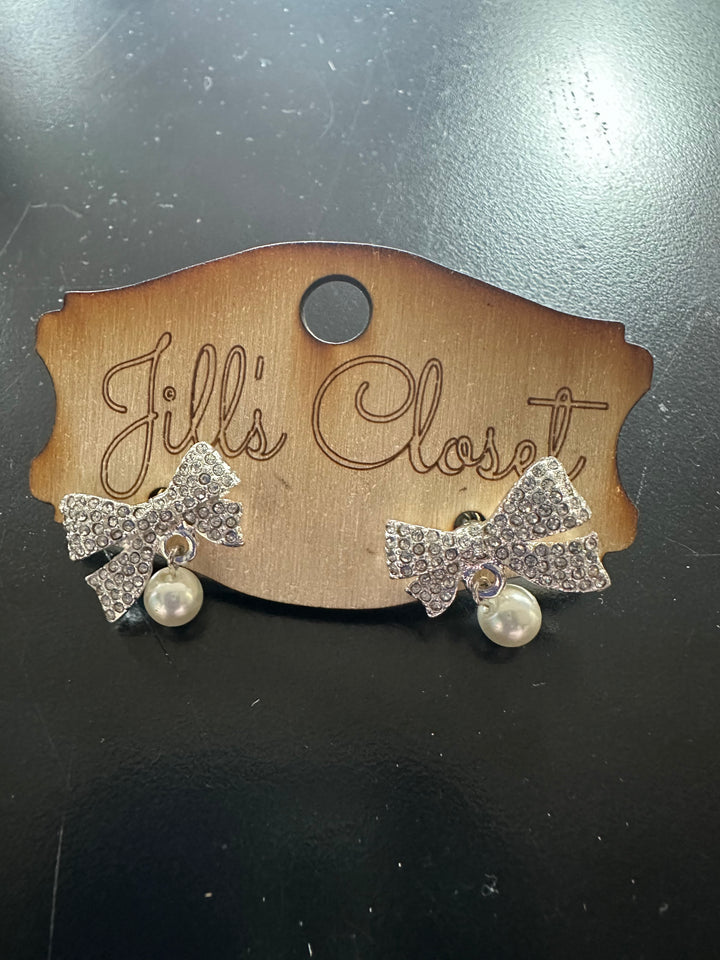 Small Rhinestone & Pearl Stud Earrings