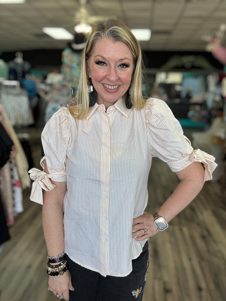 Sunshine Puffed Sleeve Blouse