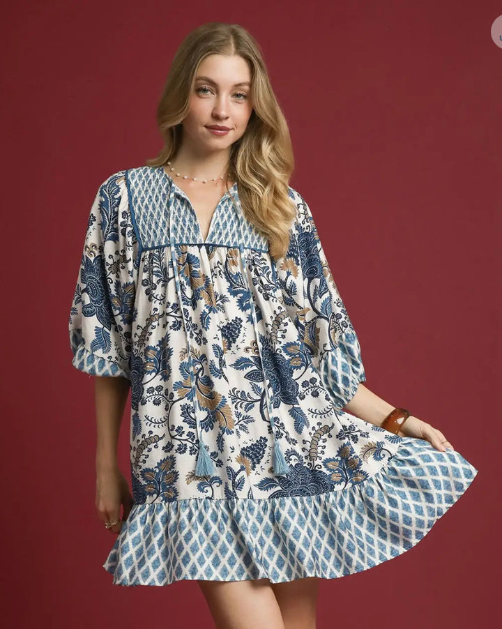 border print 3/4 balloon sleeves Ruffled hem
