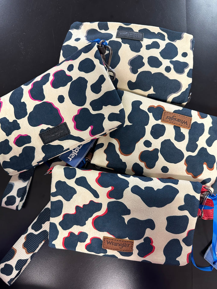 Wrangler Animal Print Crossbody Wallet