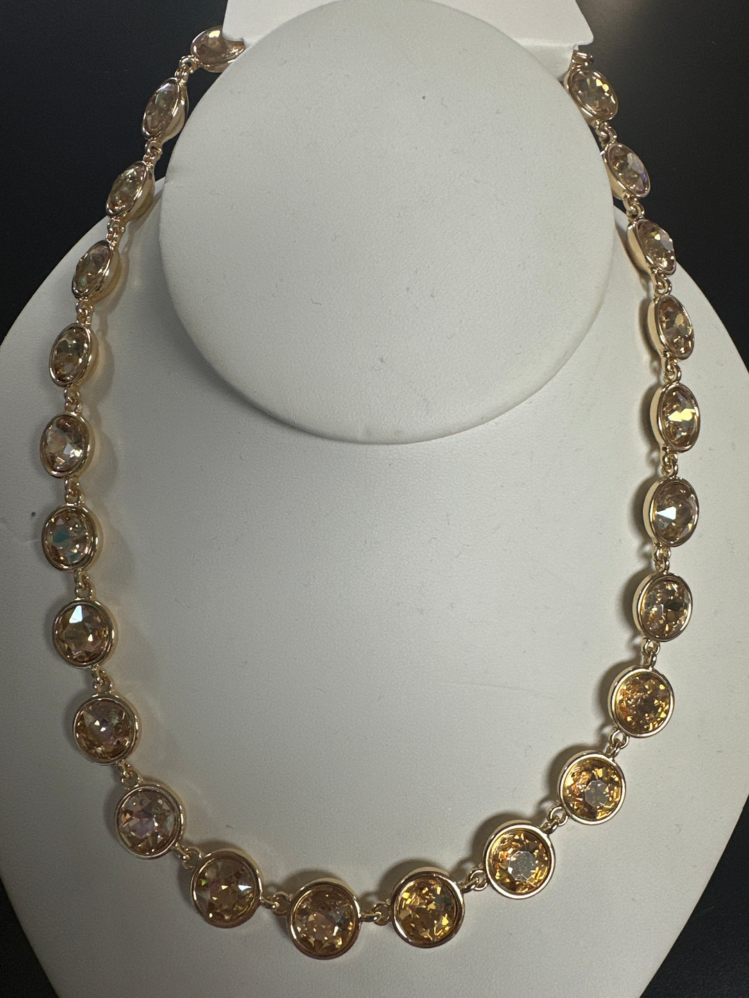 Jennifer’s Rd Faceted Stone Necklace