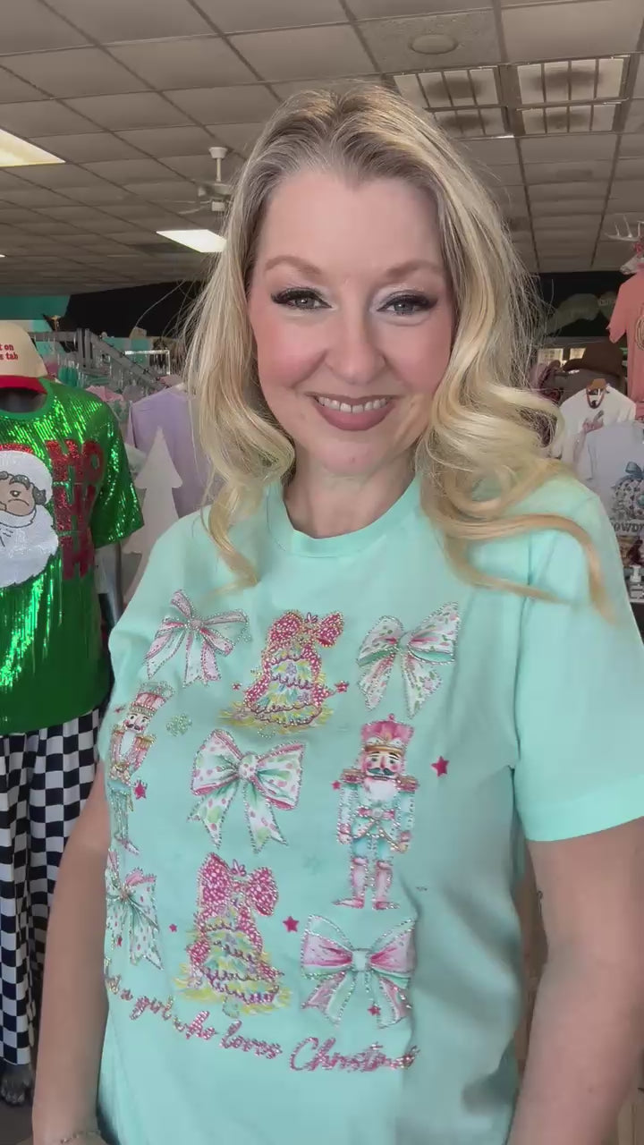 Just a Girl Who Loves Christmas Tee